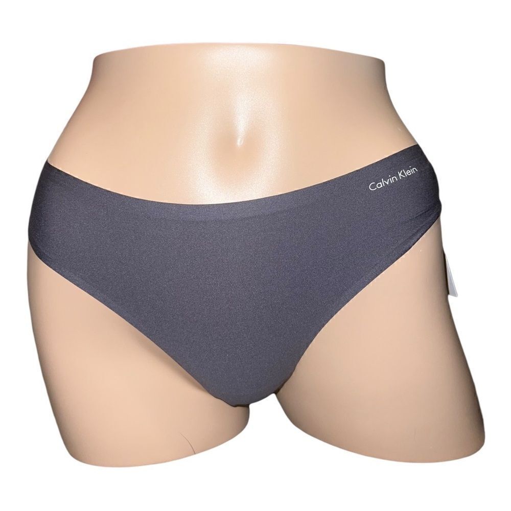 Cavin Klein Womens Purple One Size Thong Underwear QF5604 NWT